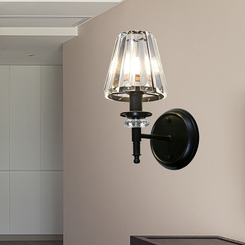 Montano a muro di cristallo trasparente Luce contemporanea 1 lampada da parete per finitura nera per camera da letto