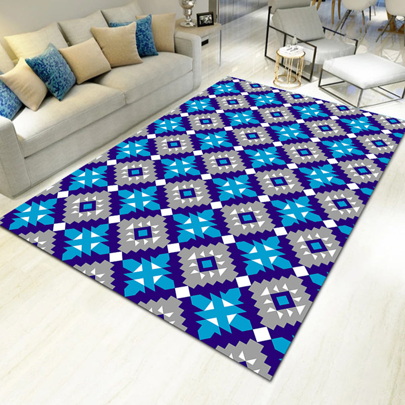 Contemporary Living Room Rug Multi-Colored Geo Patterned Carpet Synthetics Pet Friendly Machine Washable Rug