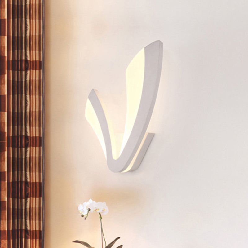Acrylic V-Shaped LED Wall Mounted Light Simplicity White Wall Sconce Lighting for Bedside