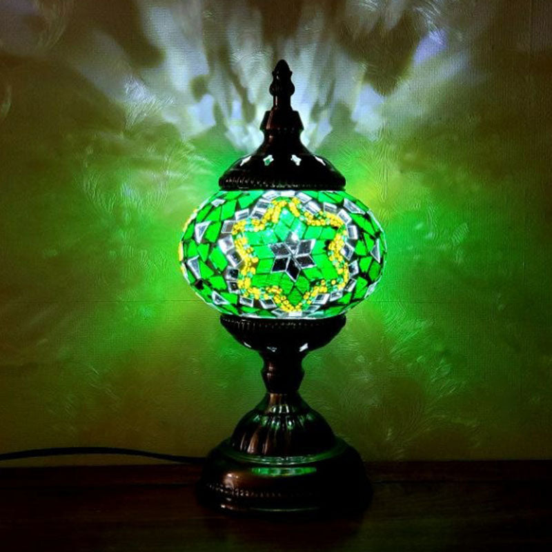 Turkish Oblate Nachttischlampe Single-Bulb-Glasschifftischleuchte für das Restaurant