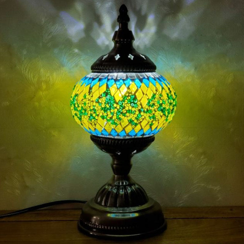 Turkish Oblate Nachttischlampe Single-Bulb-Glasschifftischleuchte für das Restaurant