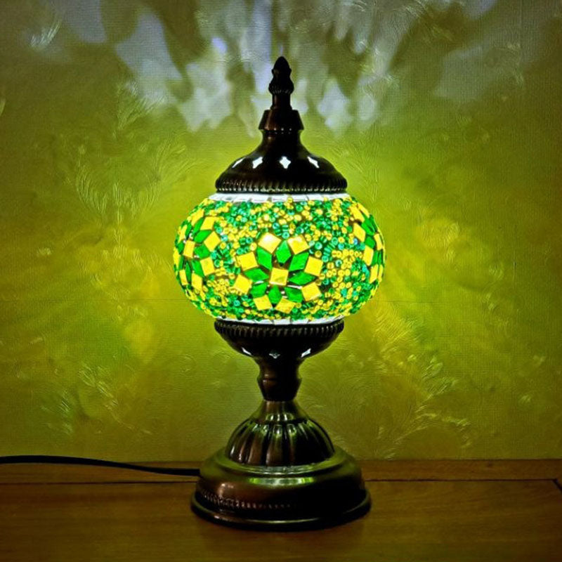 Turkish Oblate Nachttischlampe Single-Bulb-Glasschifftischleuchte für das Restaurant