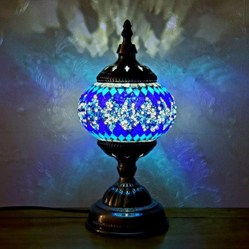 Turkish Oblate Nachttischlampe Single-Bulb-Glasschifftischleuchte für das Restaurant