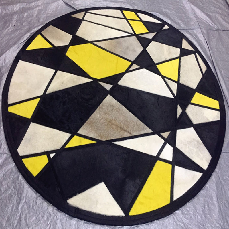 Modern Living Room Rug Multicolor Geo Patterned Rug Cowhide Pet Friendly Stain-Resistant Carpet