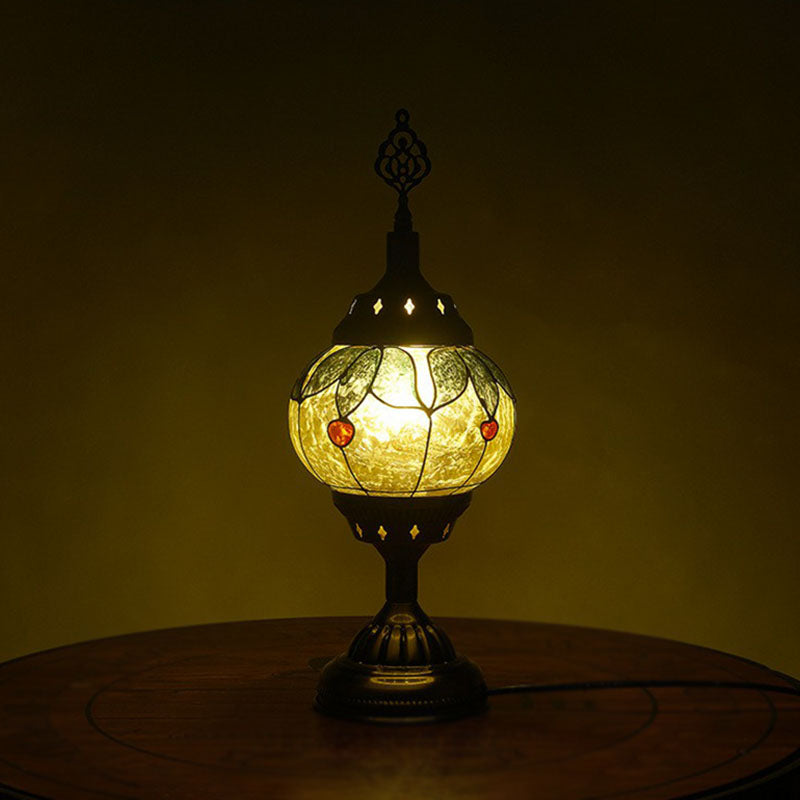Lampe de nuit en fer en forme d'urne Éclairage de table de salle d'étude turque en bronze en bronze