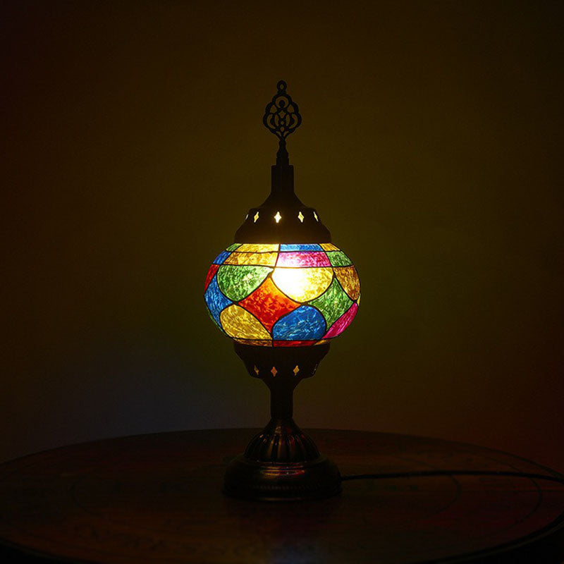 Lampe de nuit en fer en forme d'urne Éclairage de table de salle d'étude turque en bronze en bronze