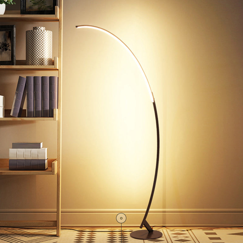 Böde LED -Stehlampe zeitgenössischer metallisches Wohnzimmer stehende Beleuchtung im Kaffee