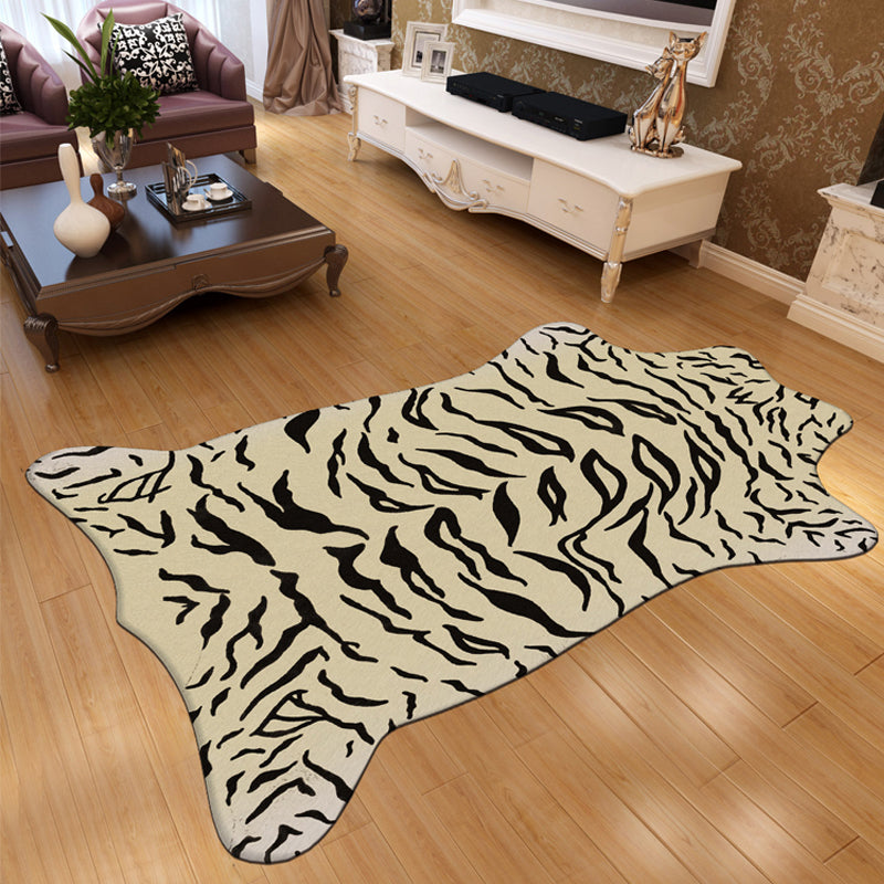 Novelty Shape Animal Skin Rug Multi-Color Creative Area Rug Synthetics Non-Slip Easy Care Carpet for Living Room