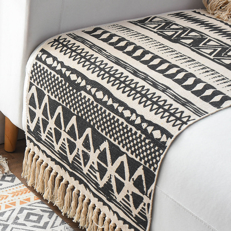 Western Schlafzimmer Teppich Mehrfachfarbene geometrische Druckteppichpolyster Handwebendtierfreundlicher Bereich Teppich mit Fransen