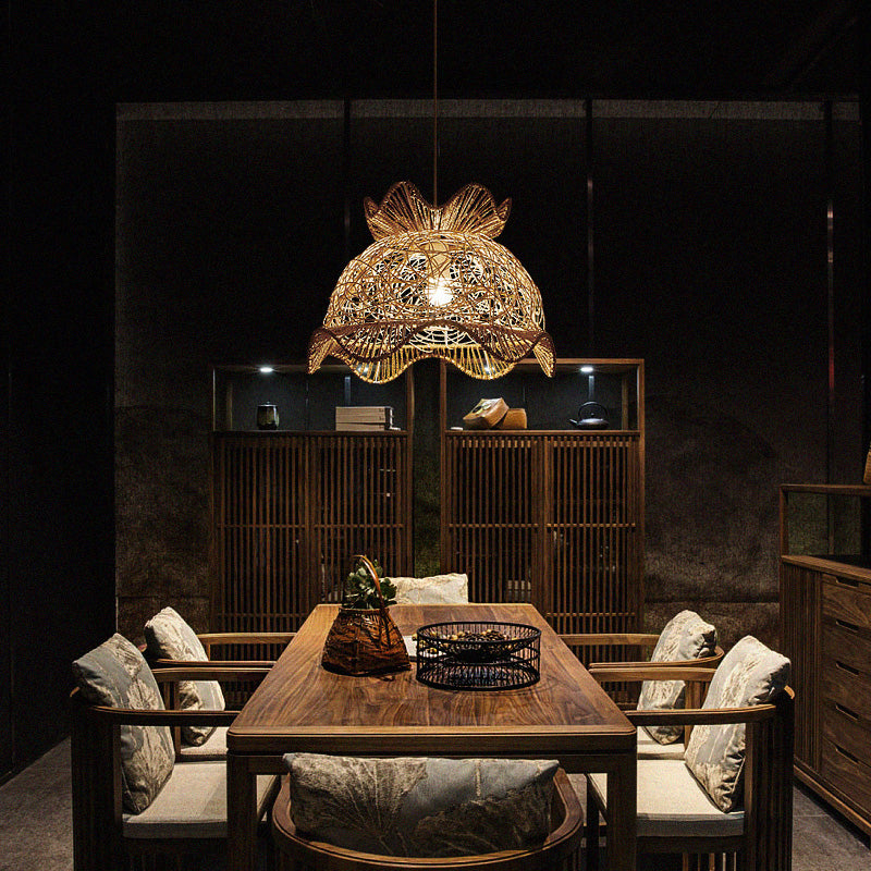 Wood Scalloped Ceiling Light Asian Style 1 Head Rattan Hanging Lamp for Restaurant