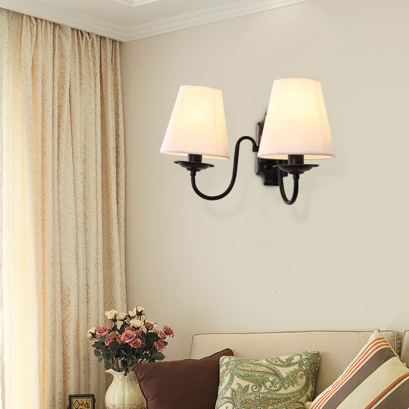 Bodet Shade Fabric Mur Lightture Vintage Living Room Lampe murale en noir
