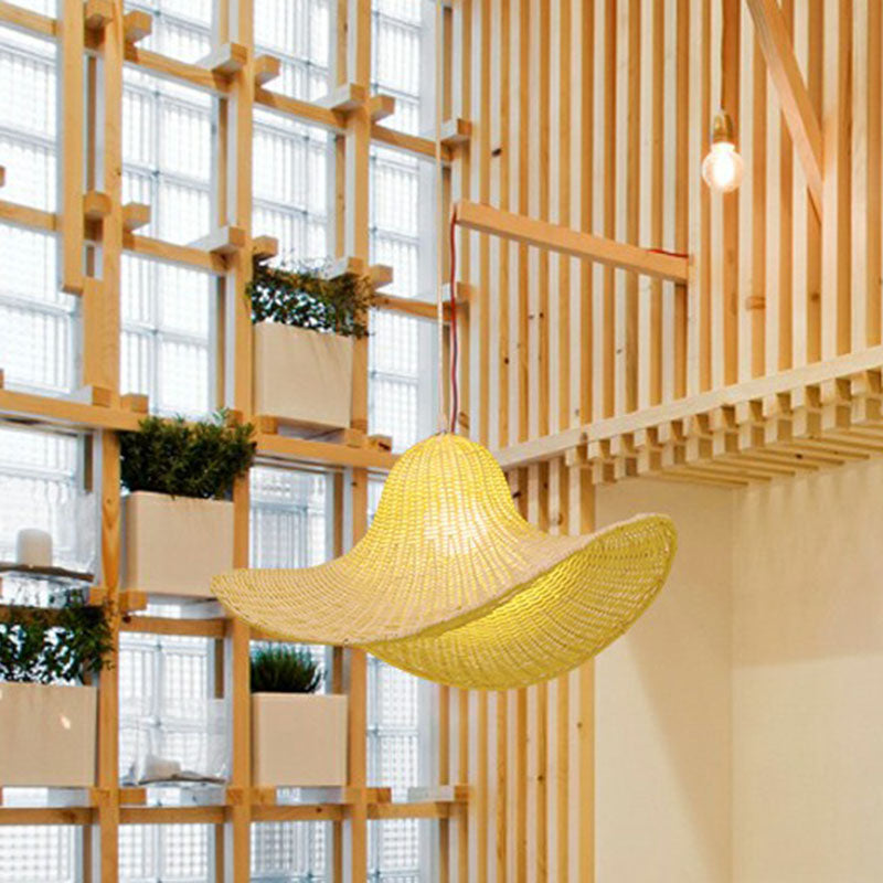 South-east Asia Straw Hat Ceiling Light Rattan Single Tea Room Hanging Pendant Light in Wood