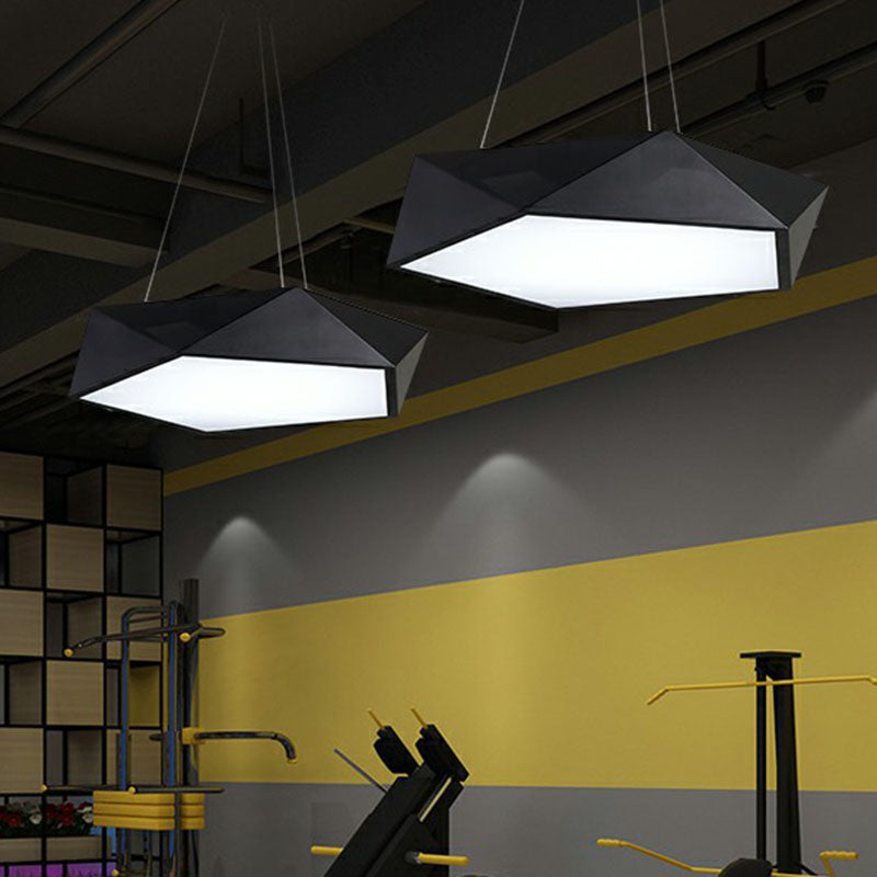 Éclairage de plafond LED géométrique Metallique