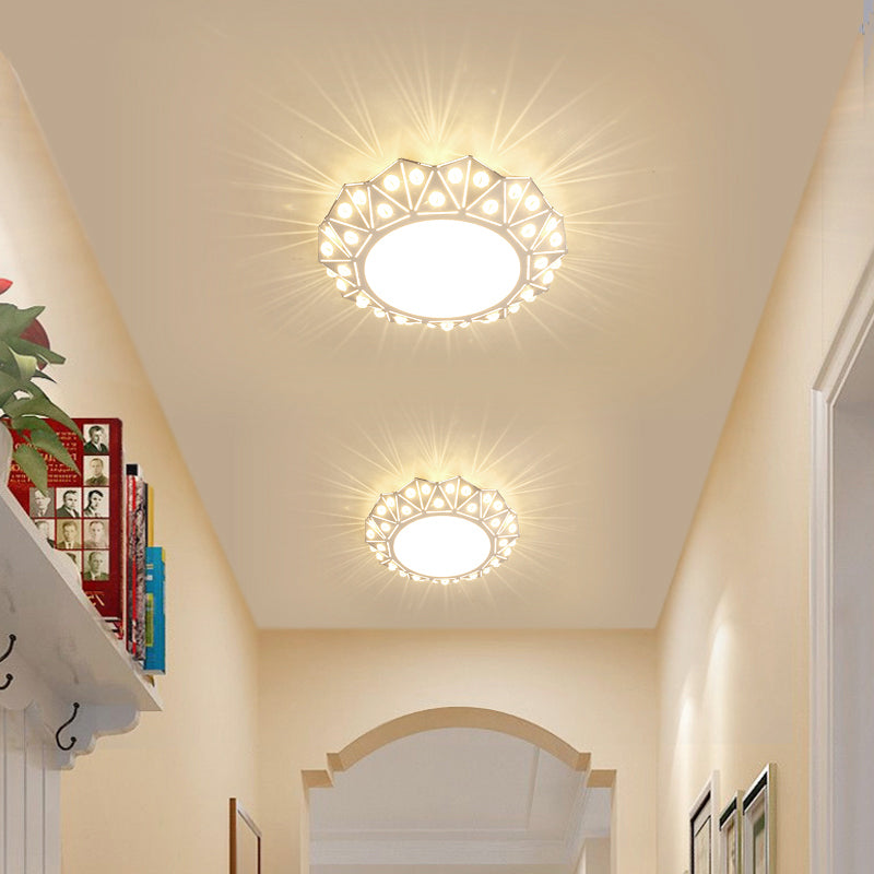 Circular Foyer Flush Light Acrylic Modern Style LED Flush Ceiling Light Fixture in White