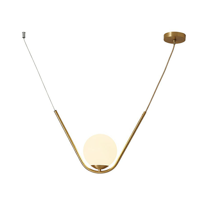 Ball Ophangende verlichtingsarmatuur eenvoud Wit glas 1 kop gouden hanger met v-design