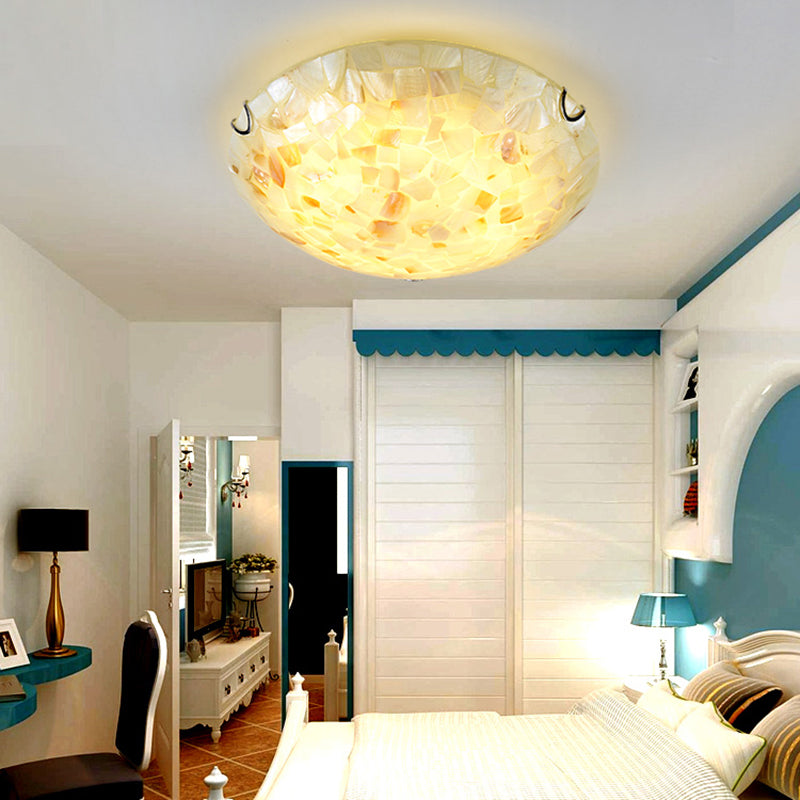 Tiffany Style Mosaic Shade Flush Ceiling Light Shell Flush Mount Lighting Fixture for Bedroom