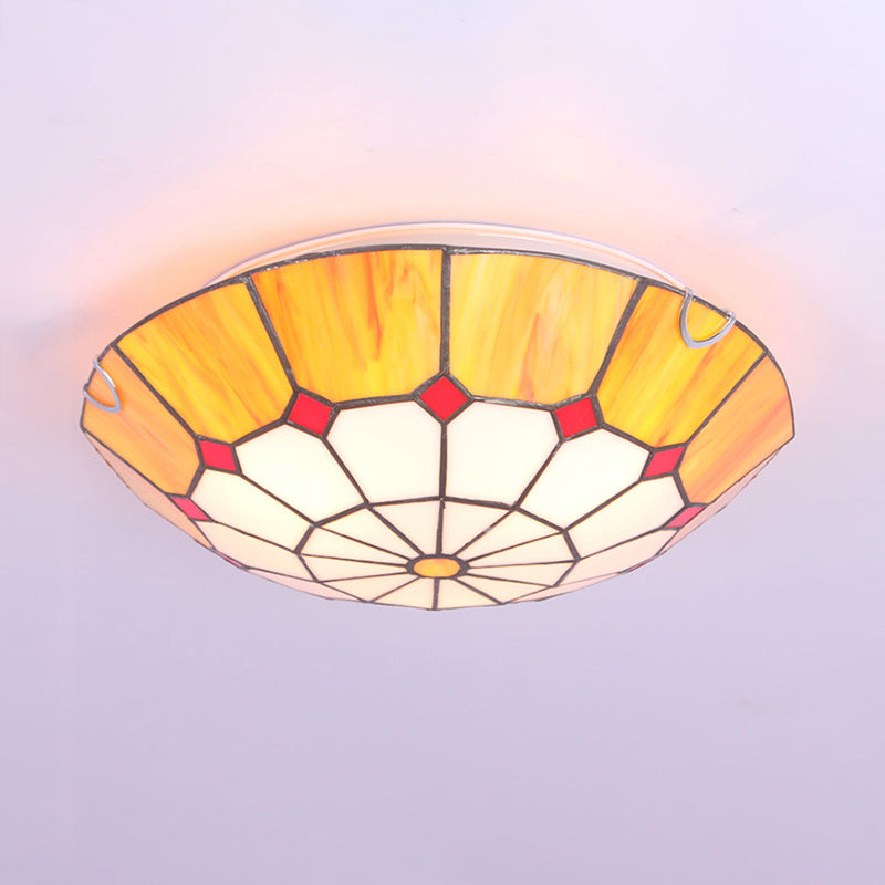Tiffany Dome Shade Flush Mount Lighting Gridded Glass LED Flush Mount Fixture for Bedroom
