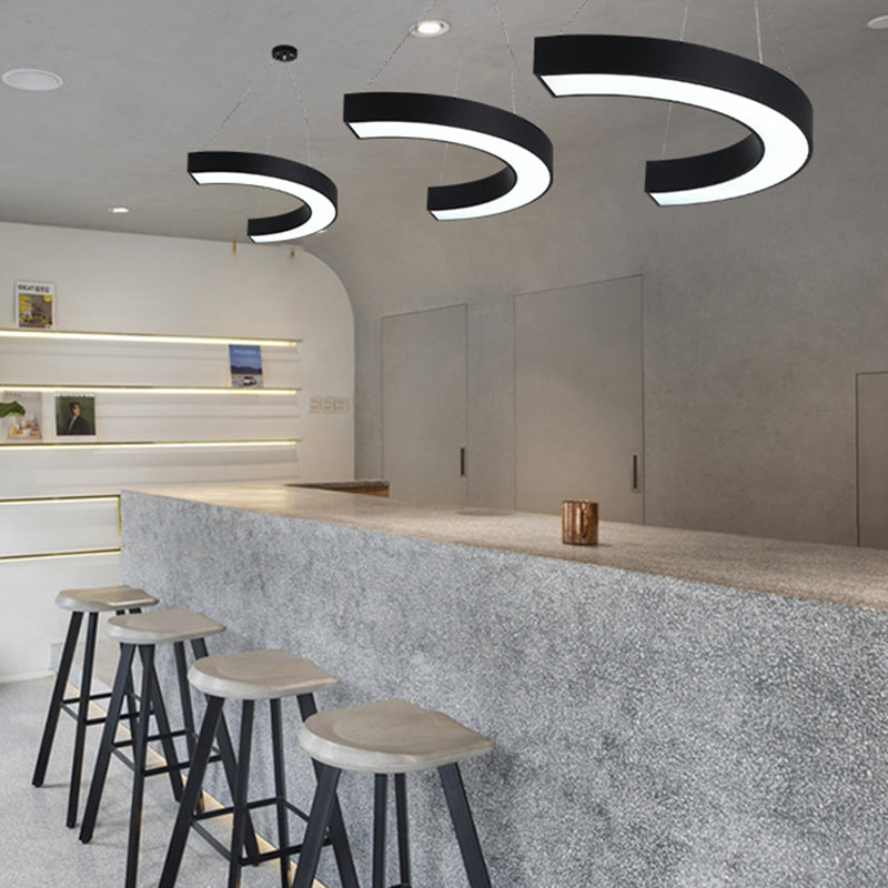 Kurve Acryl -LED Hängende Beleuchtung moderne Kronleuchterleuchte für Gymnasium