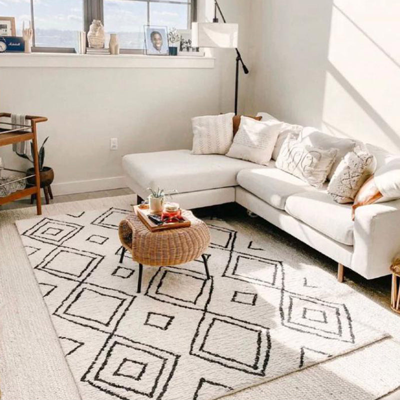 Minimalist Rhombus Line Art Rug Multicolor Southwestern Rug Synthetics Washable Anti-Slip Pet-Friendly Rug for Living Room