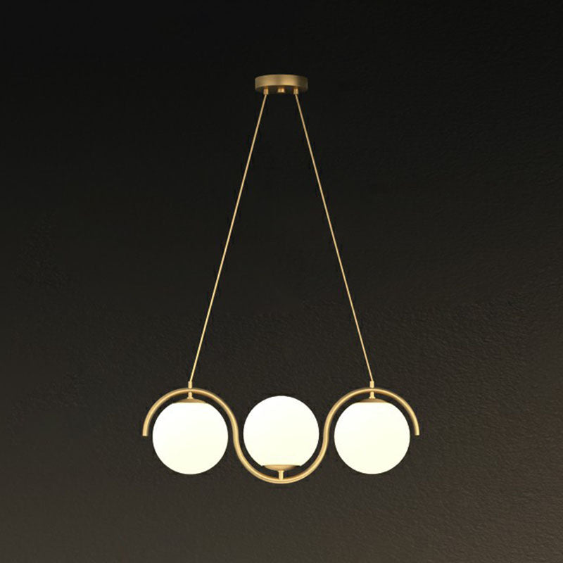 Luminaire métallique ondulé lampe suspendue postmoderne avec une teinte en verre à billes