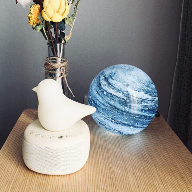 Verre de vitrail Cosmos Planet Lumière Lumière décorative 1 Éclairage de table de bulbe pour les enfants