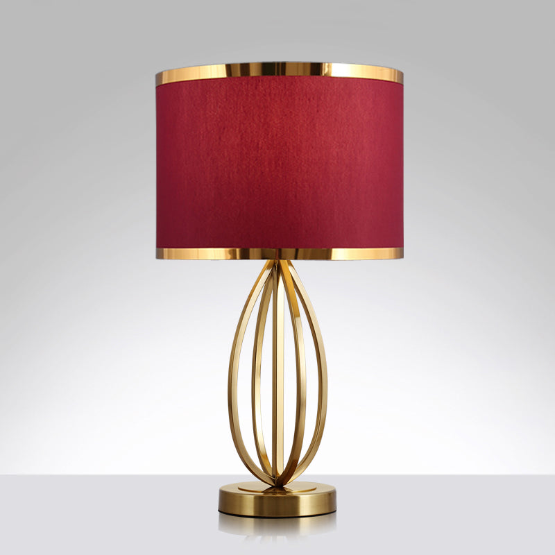 Classic Style Round Table Lamp 1 Head Fabric Nightstand Light Ideas for Study Room