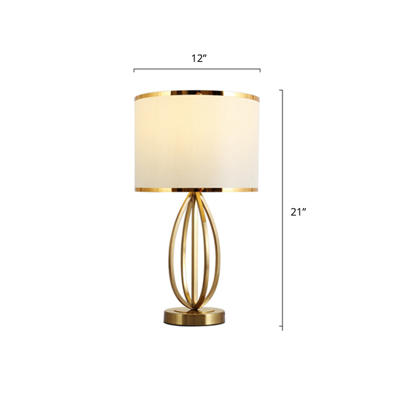 Classic Style Round Table Lamp 1 Head Fabric Nightstand Light Ideas for Study Room