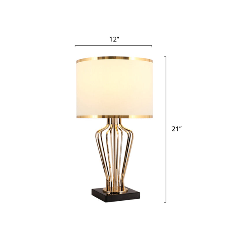 Messing Drum Shade Tisch Licht traditioneller Stoff Ein Wohnzimmer Nachttischbeleuchtung