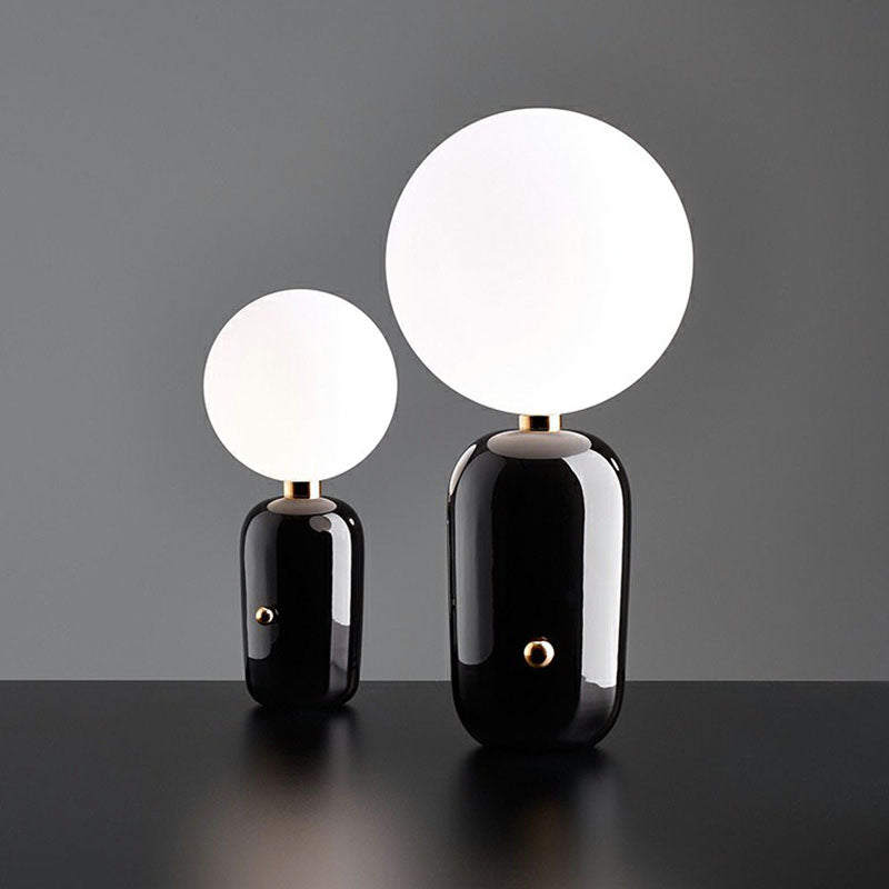Tavolo da notte capsule chiacchierata in metallo postmoderno 1 lampadina per bambini lampada da comodino con sfumatura in vetro bianco
