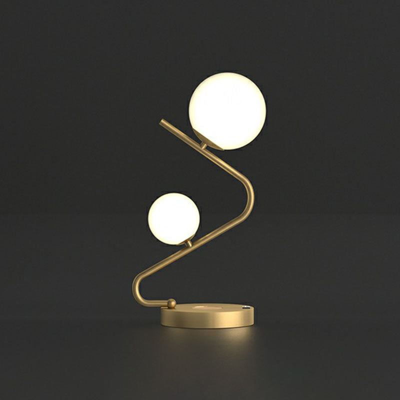 Lampada da comodino a sfera Minimalismo in vetro avorio a 1 luce da tavolo in oro per camera da letto