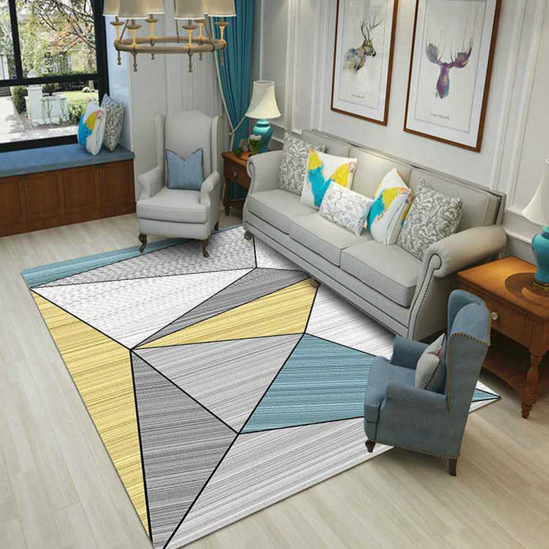 Multi Colored Bedroom Rug Modern Geometric Printing Carpet Polypropylene Washable Stain Resistant Anti-Slip Backing Rug