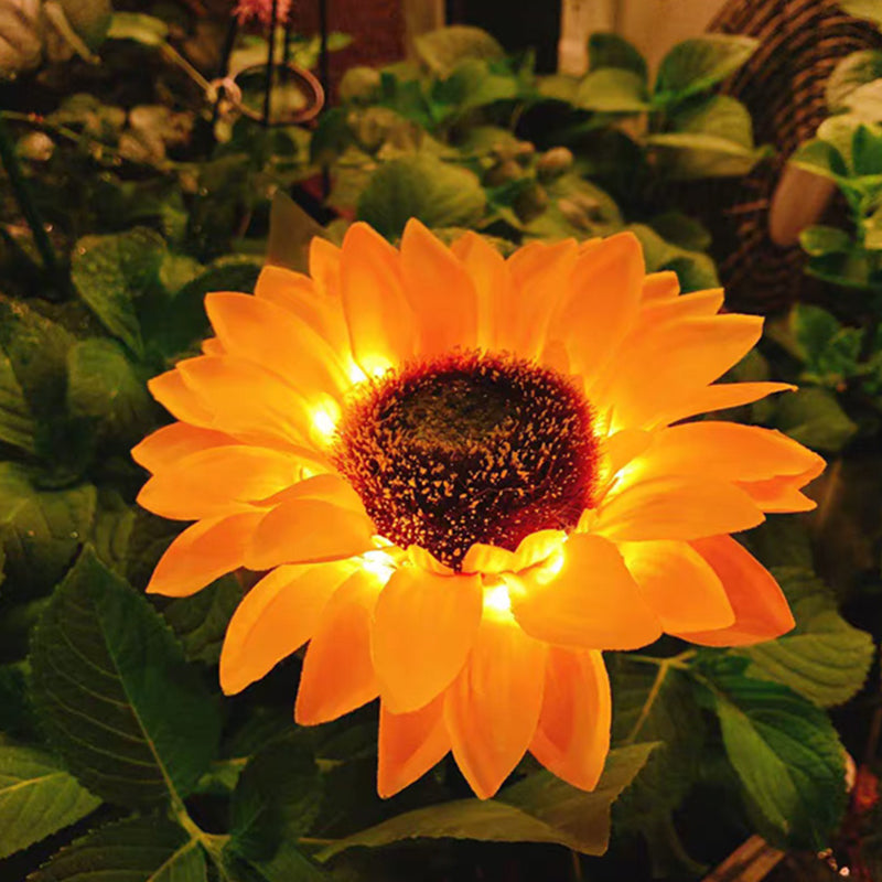 1 Pc Artistic Flower Shape LED Lawn Lighting Plastic Garden Solar Powered Stake Light