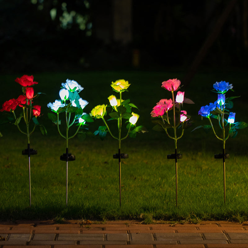 Rose Bouquet LED Stake Light Modern Style Plastic Courtyard Solar Lawn Lighting, 2 Pcs