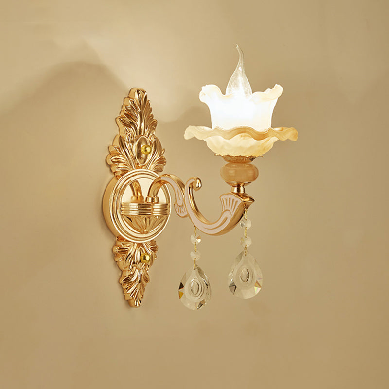 Frosted Glass Lotus -vormige wandbevestiging Licht Vintage woonkamer SCONCE LICHTING IN GOUD