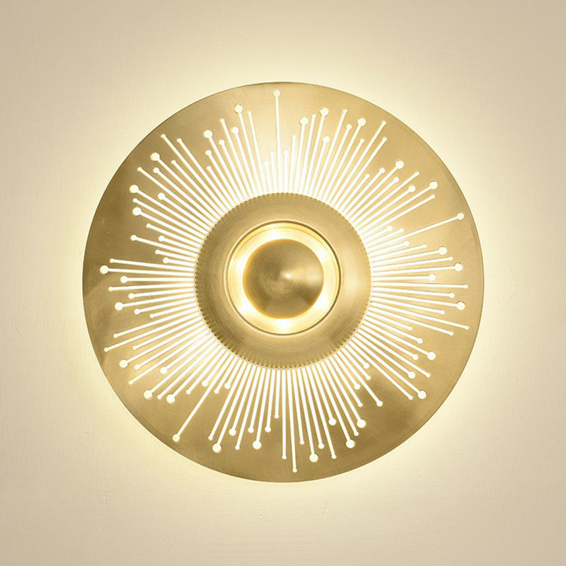 Iluminación de pared de disco de latón Luz de pared de metal posmoderna 1 bombilla Luz montada para el dormitorio