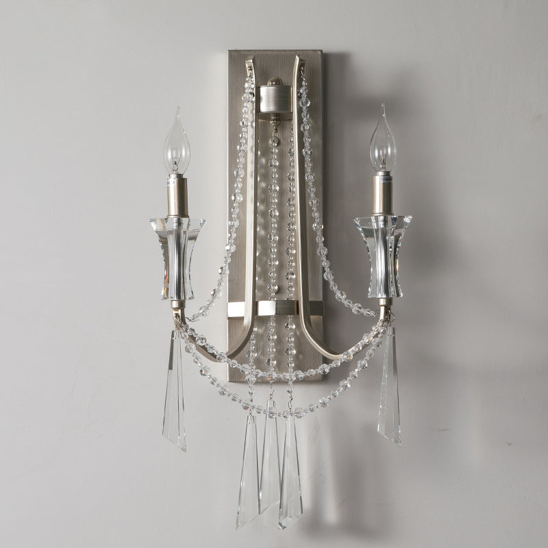 Franse landstijl kaarslandlamp 2-bulb metalen wandlamp met kristallen in geborsteld zilver