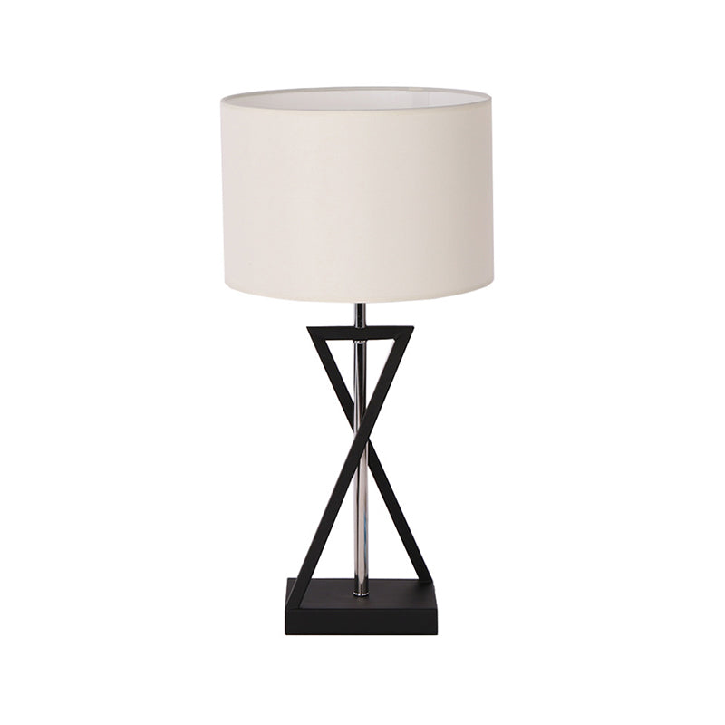 Lámpara de mesa moderna de reloj de arena tela de noche de noche iluminación con tela de batería en blanco