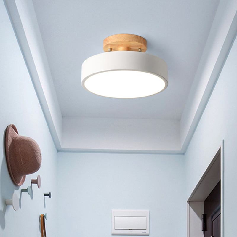 Lámpara de techo LED para pasillo Simplicity, iluminación de montaje semiempotrado de madera con pantalla acrílica redonda