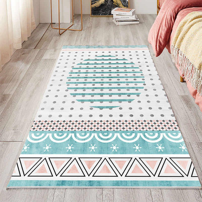 Fancy Bedroom Rug Multi Colored Geometric Print Area Carpet Polypropylene Non-Slip Backing Easy Care Area Rug