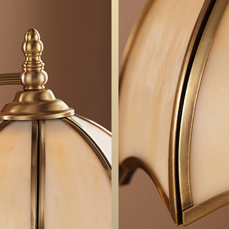 Lampada da tavolo a forma di ombrello Simplicity 1 testa illuminazione notturna in vetro smerigliato con braccio a collo di cigno in ottone