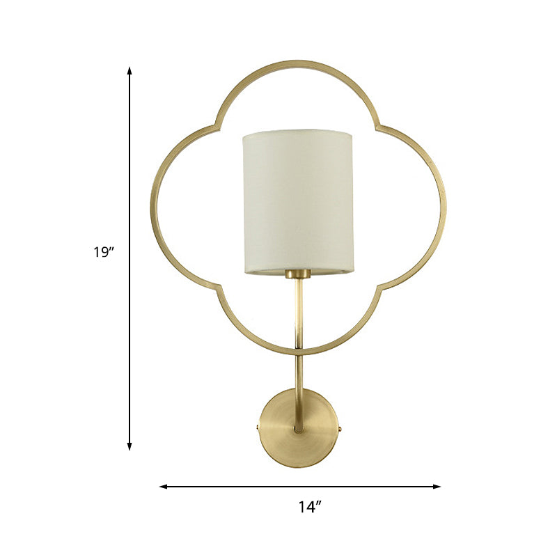 Luminaire mural de cylindre traditionnel 1 lampe murale de la nuance de tissu clair avec cage métallique en or pour la chambre