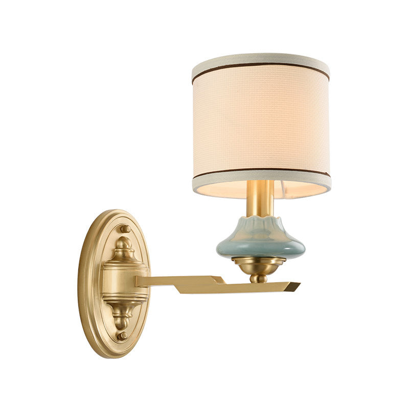 Lámpara de pared retro cilíndrica de tela 1/2 luz Luz de apliques de pared con tapa de porcelana en oro para porche