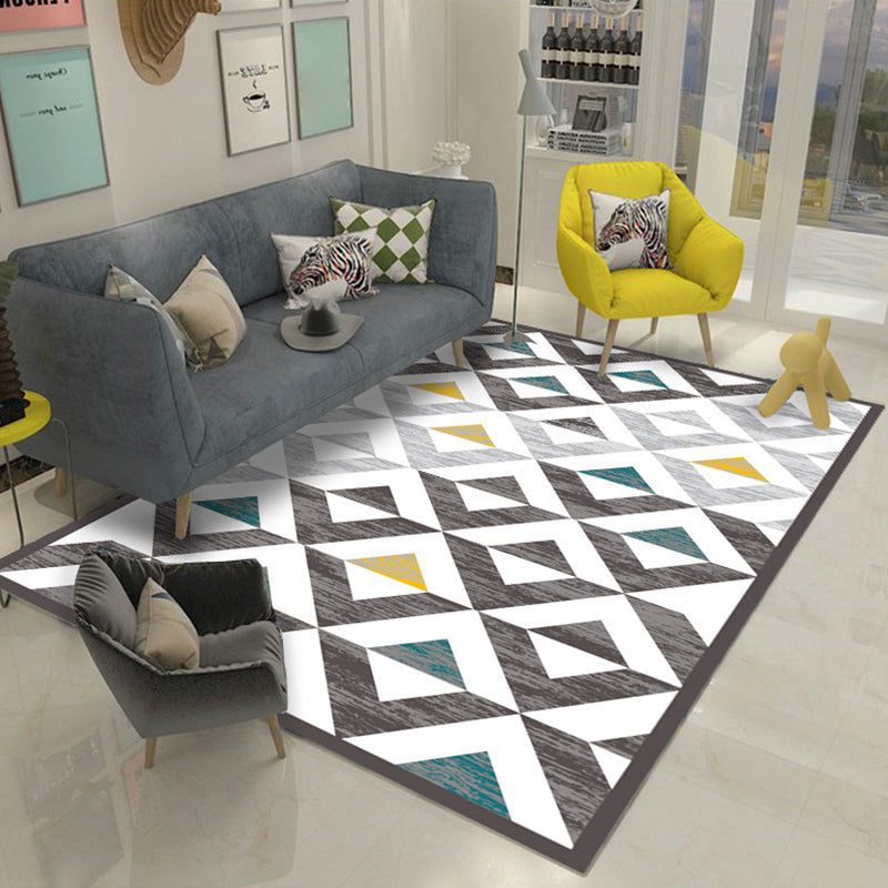Contemporary Geometric Printed Rug Multi Colored Polyester Carpet Anti-Slip Backing Machine Wash Pet Friendly Rug for Great Room