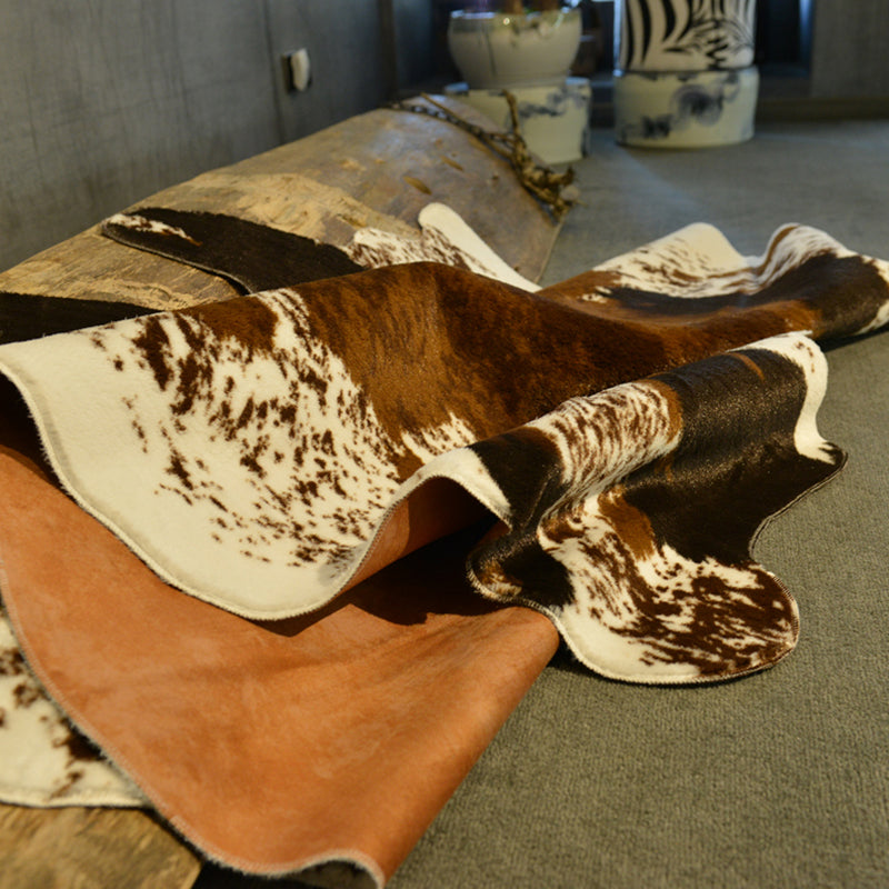 Lässiger Deko-Teppich, mehrfarbiger Tierdruck-Bereichsteppich, Rindsleder, rutschfeste Unterseite, haustierfreundlicher Innenteppich
