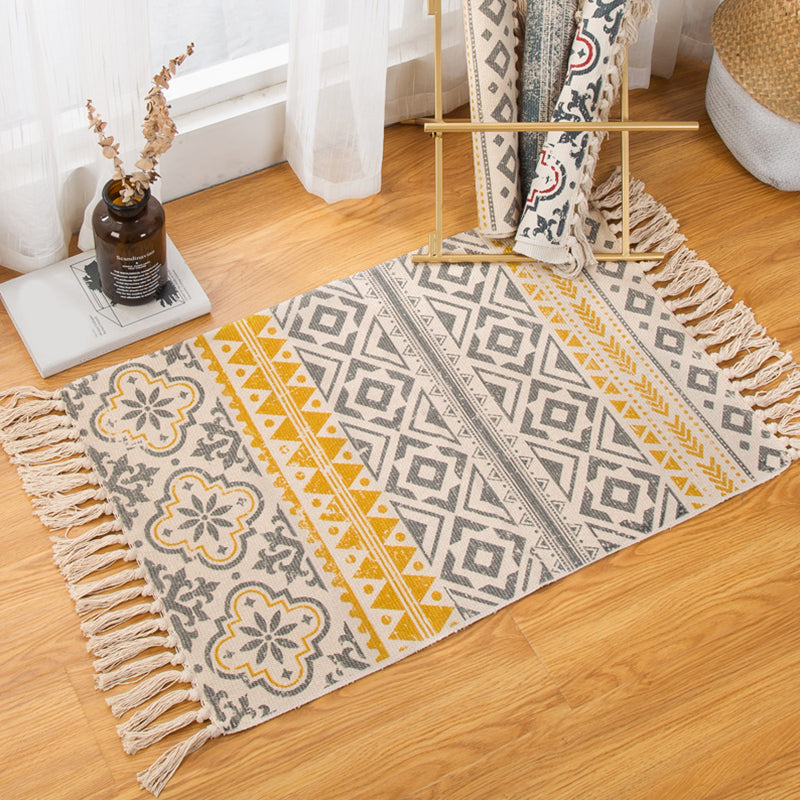 Bohemian Bedroom Rug Multi Color Geo Printed Area Rug Jute Pet Friendly Easy Care Stain-Resistant Carpet with Tassel