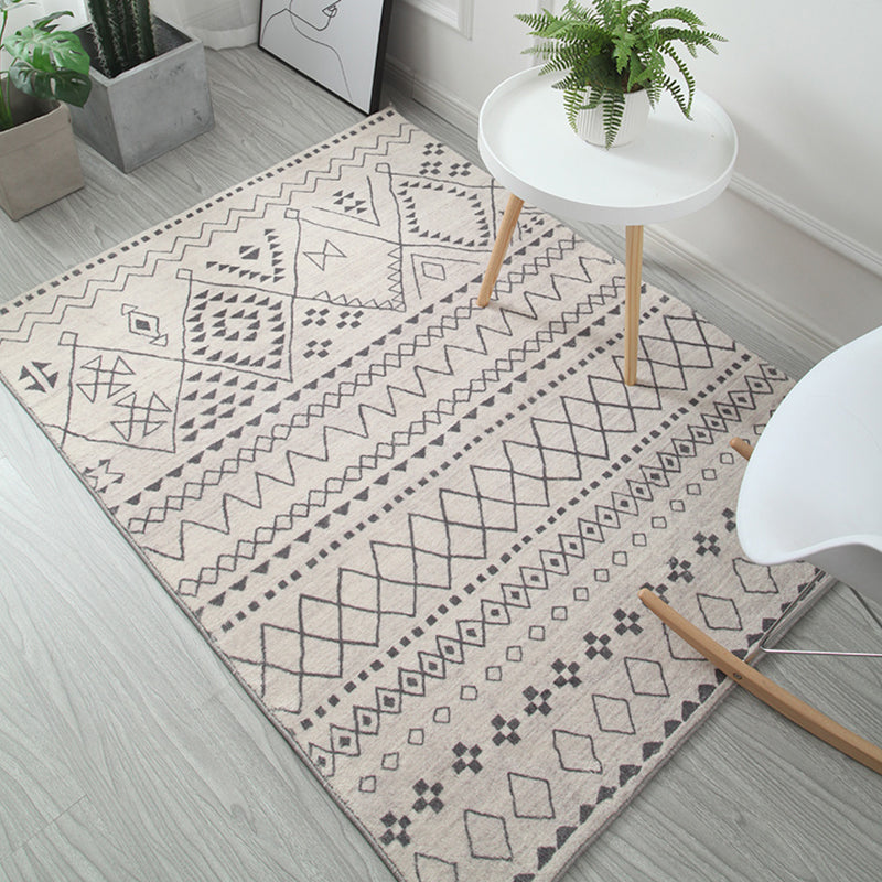 Multi Color Modern Rug Polypropylene Southwestern Print Indoor Rug Non-Slip Backing Pet Friendly Area Carpet for Living Room