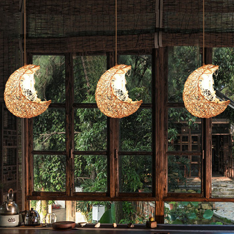 Crescent Shaped Rattan Pendant Light Modern 1 Head Wood Hanging Light for Restaurant