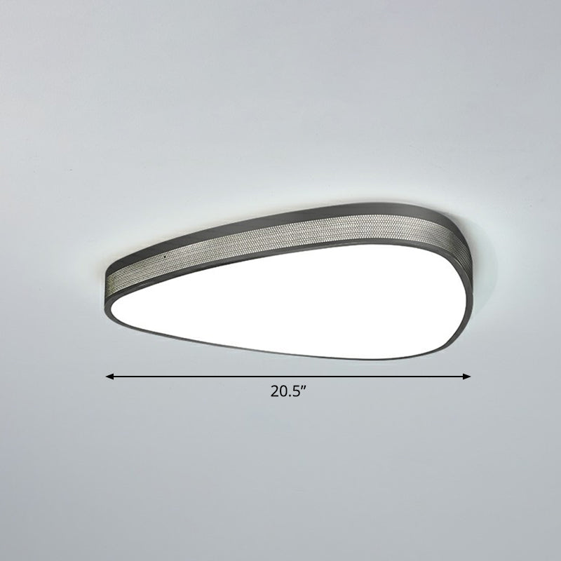 Geometrisch geformte Metall-Deckenleuchte, minimalistische LED-Einbauleuchte mit Netzseite
