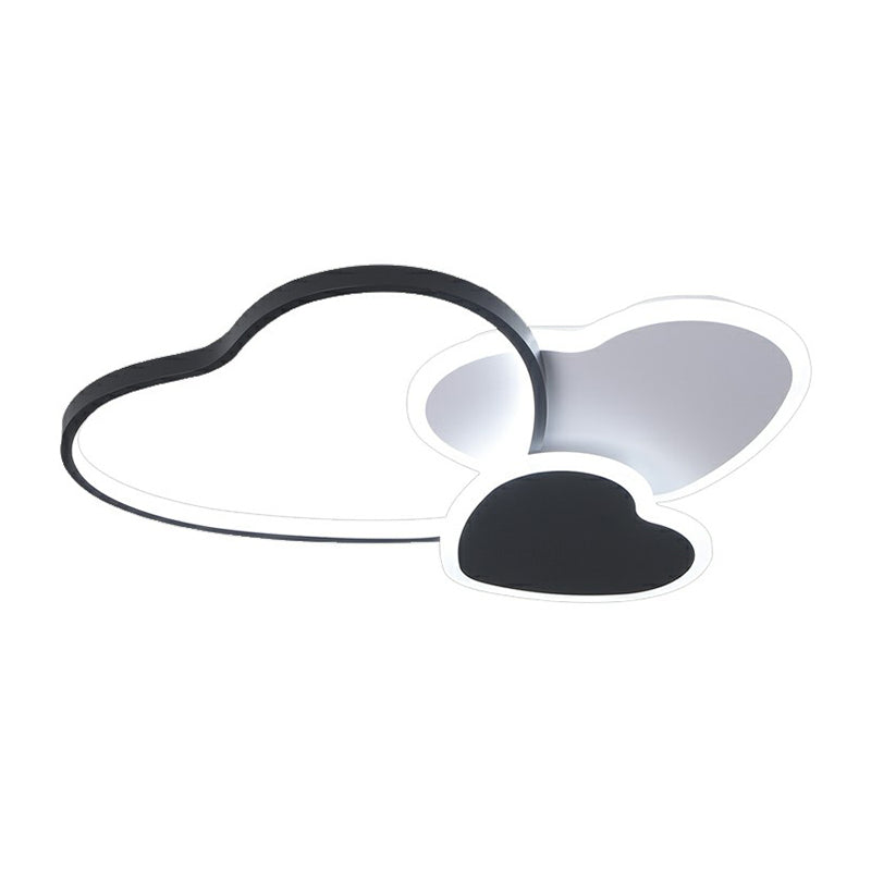 Schwarz liebevolles Herz Flush Mount Light Moderne Metall -LED -Decke Flush Leuchte für Schlafzimmer