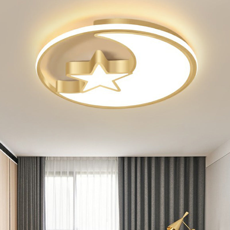 Metal Moon and Star Flushmount Light Simplizität Golden Ceiling Lamp for Childrens Bedroom